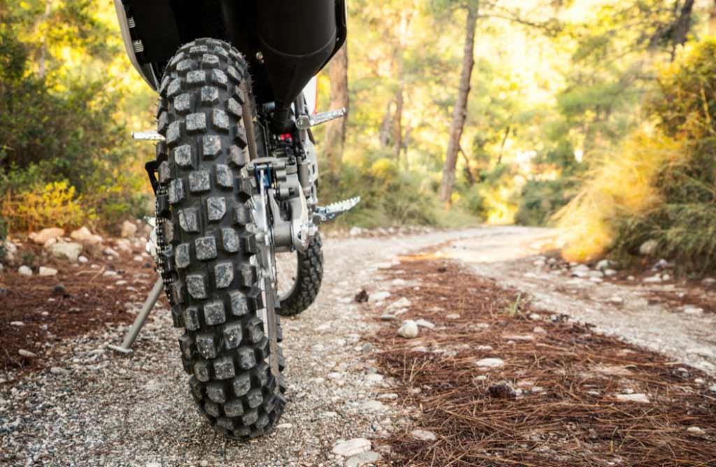 Best Dual Sport Tire for Road Warriors: Top Choices!