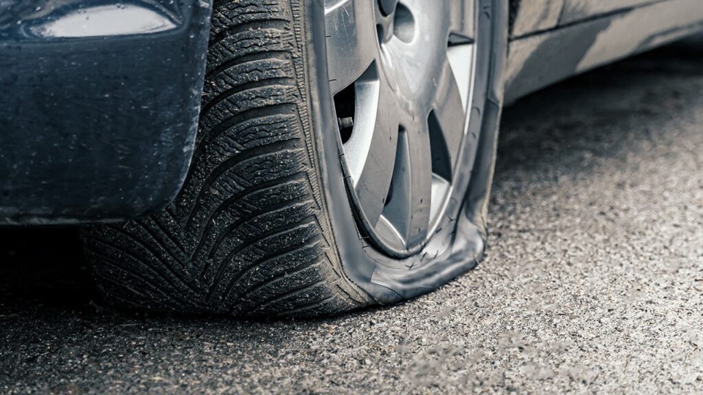 What to Do If You Get a Flat Tire on Highway