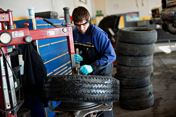 remove tire from rim